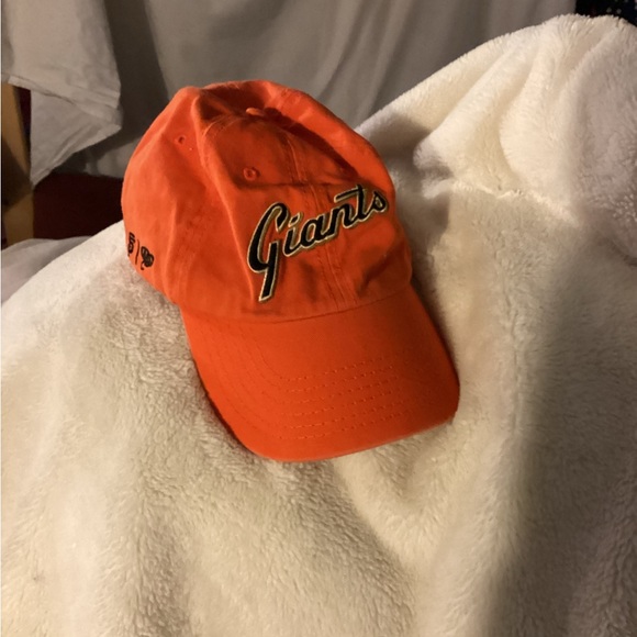 Genuine Merchandise SF Giants Baseball Cap - Picture 4 of 7